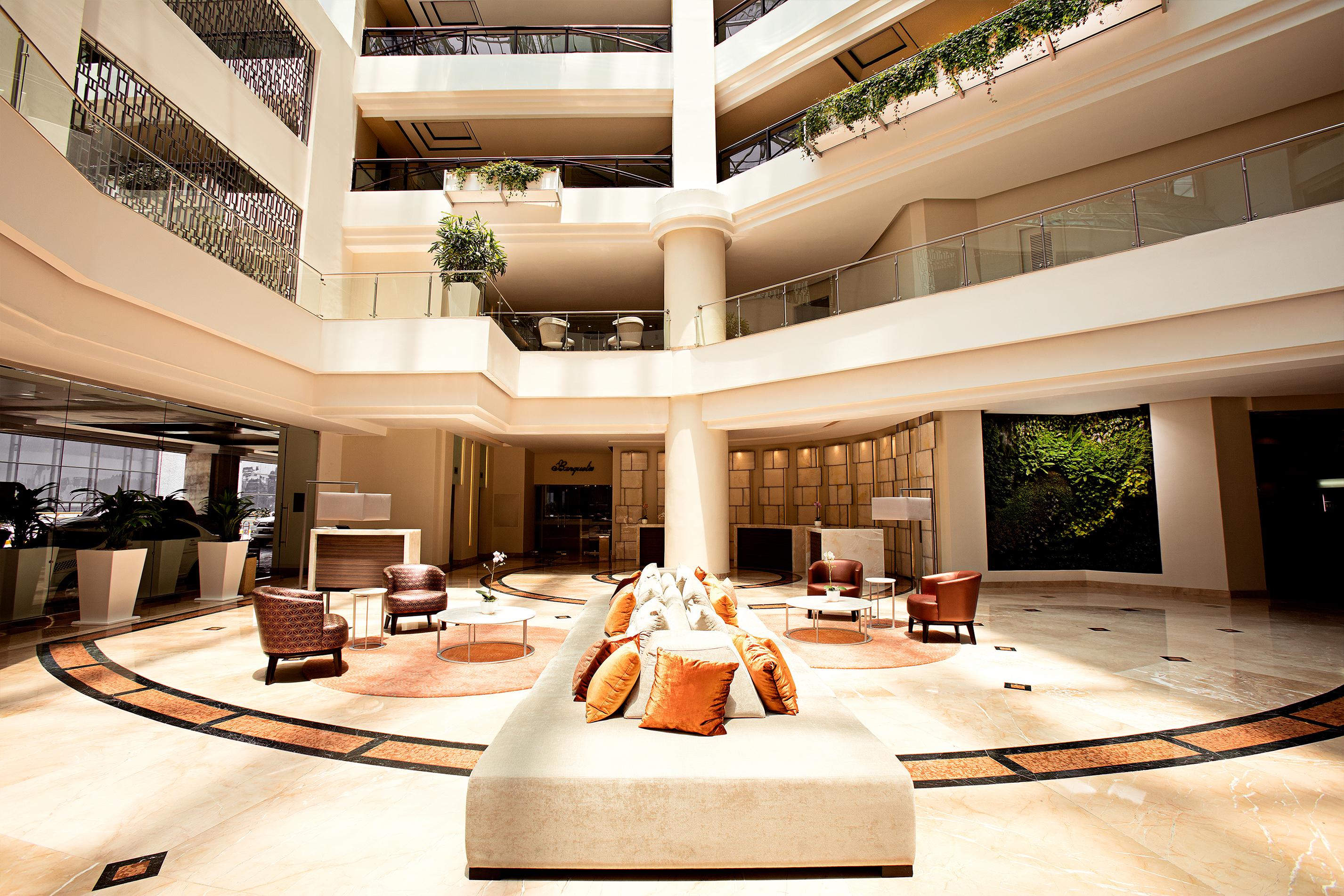 Tikal Futura Hotel & Convention Center Guatemala Exterior foto